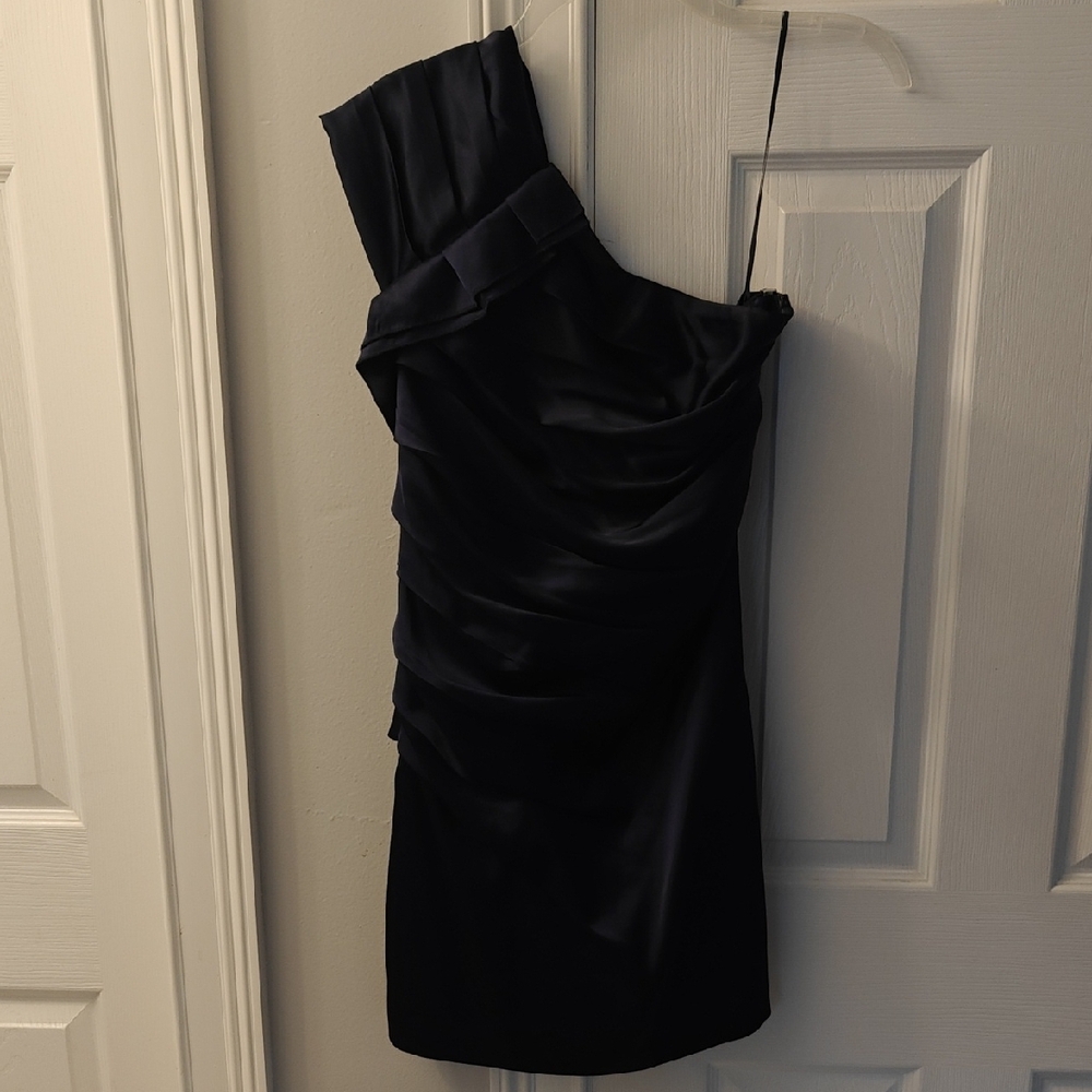 Elegant Navy One-Shoulder Dress